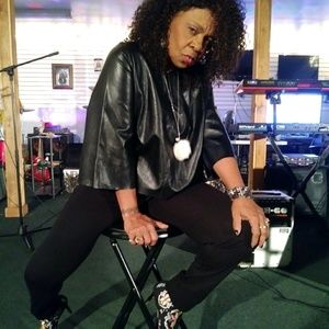 Meet your Posher, Diane